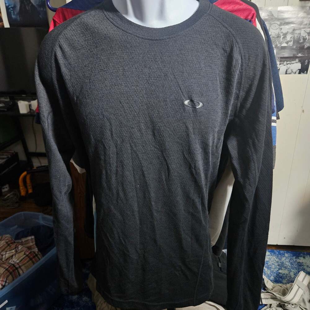 Oakley Performance Fit Long Sleeve Crewneck T-Shirt Gray XL